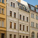 شقة Gemuetliches Im Zentrum Von Mit Designer-wanne & 24h-check-in *