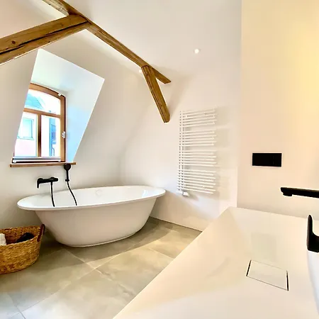 Gemuetliches Studio Im Zentrum Von Hof Mit Designer-Wanne & Self-Check-In *